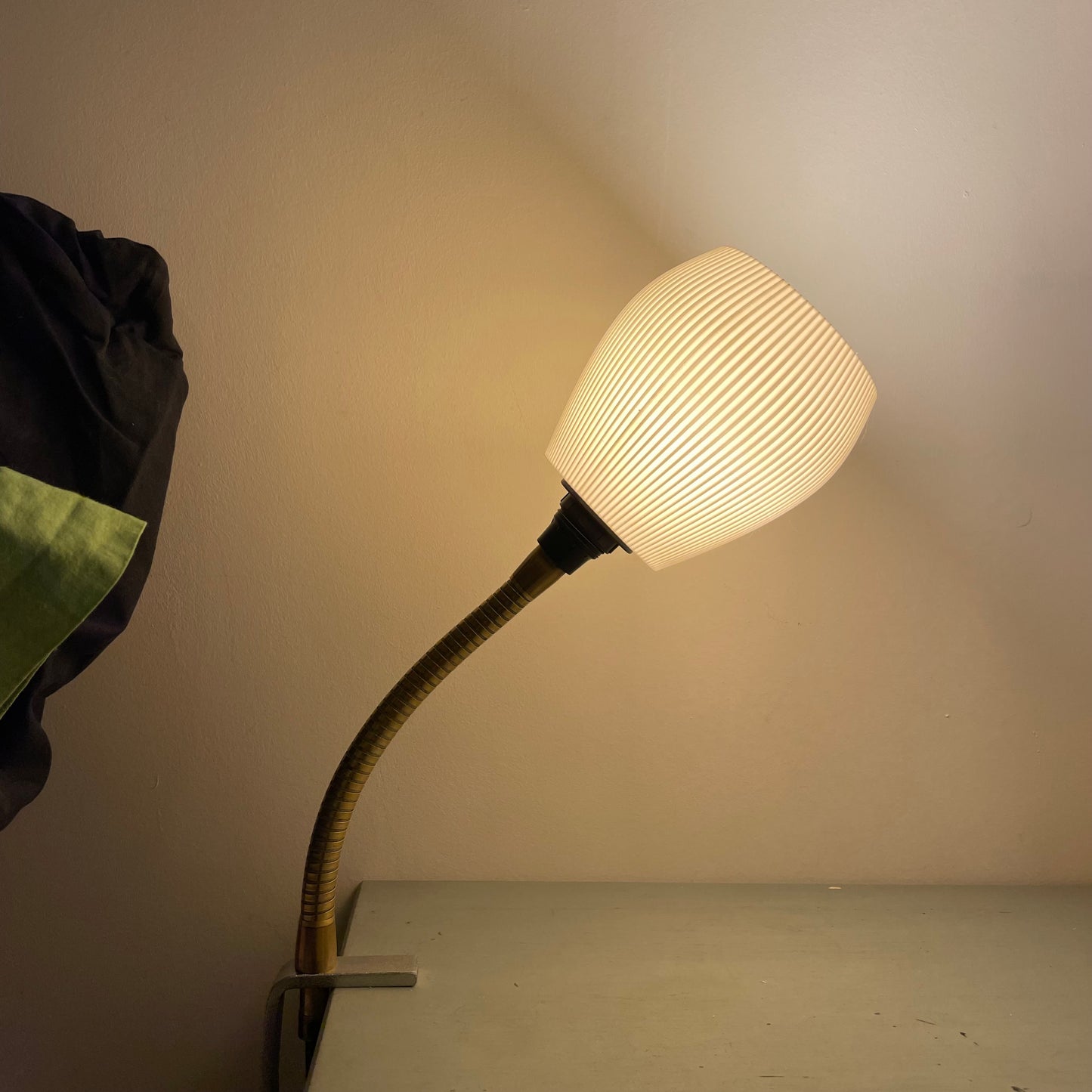 Rib Clamp Lamp