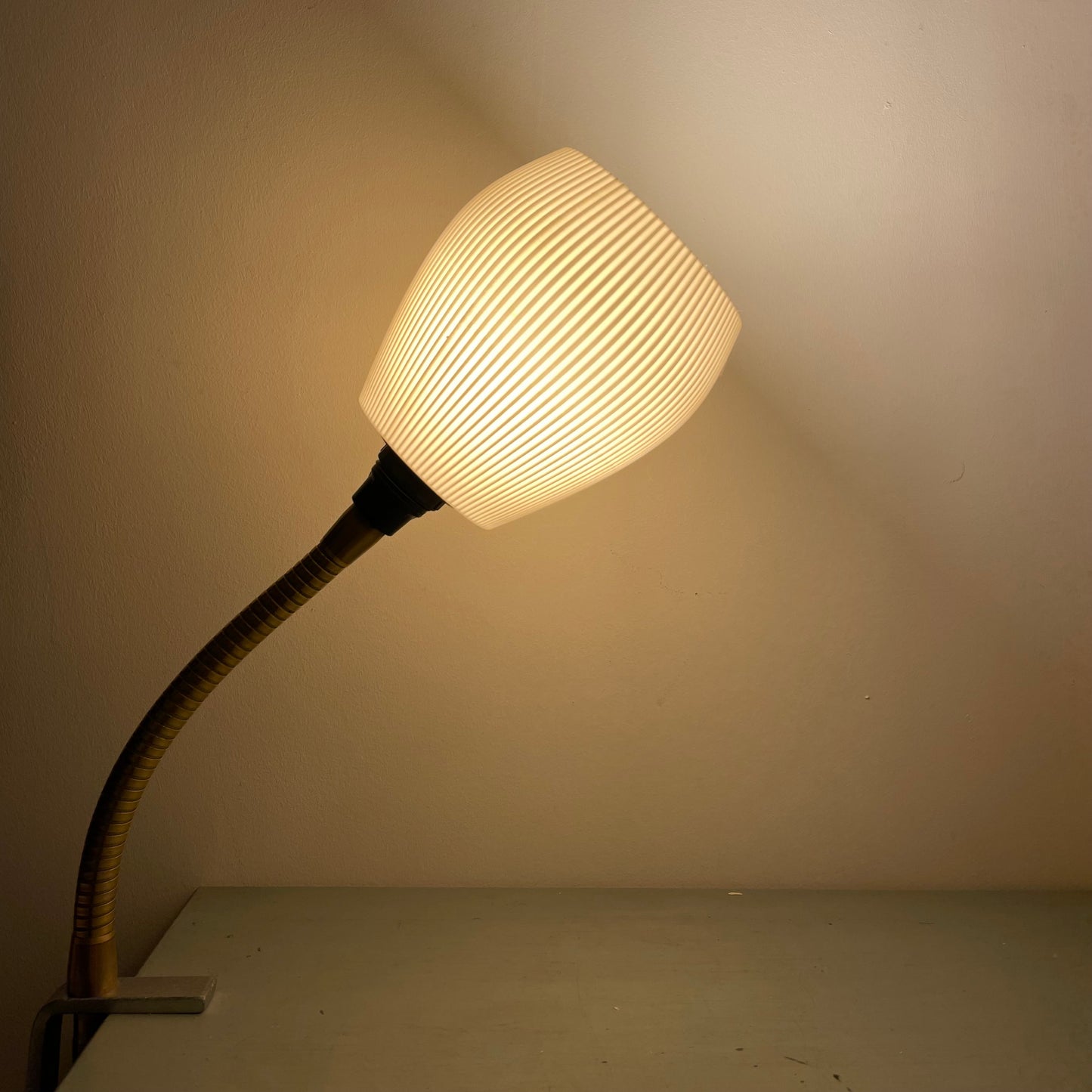 Rib Clamp Lamp