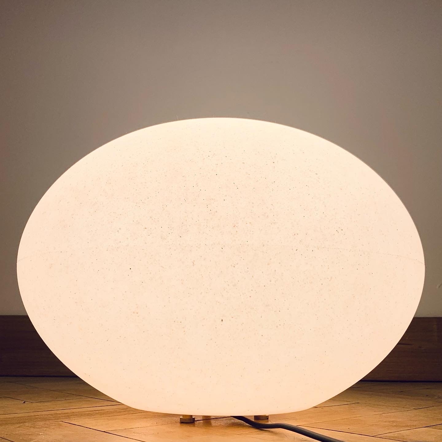 Apo 32 Table Lamp