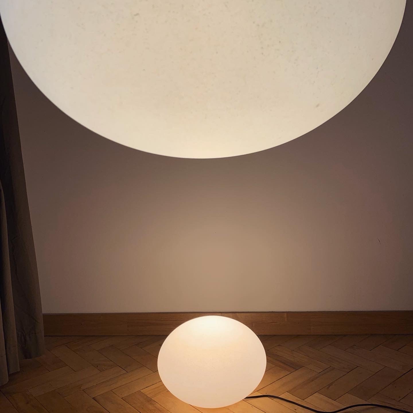 Apo 32 Table Lamp