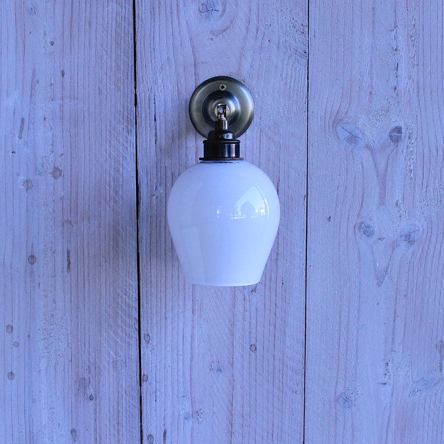 Bell Wall Lamp