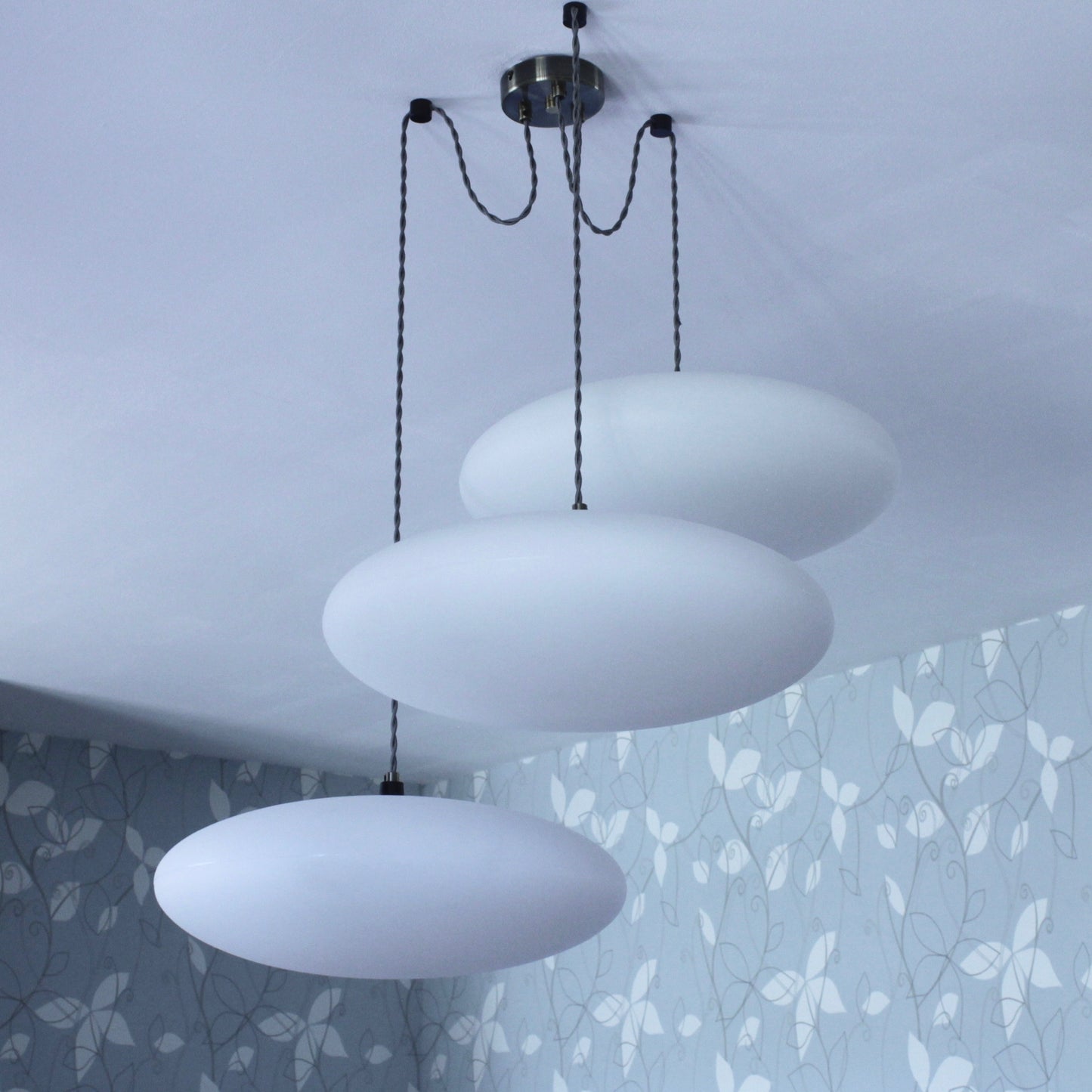 Etheletta Swoop & Loop Lamp