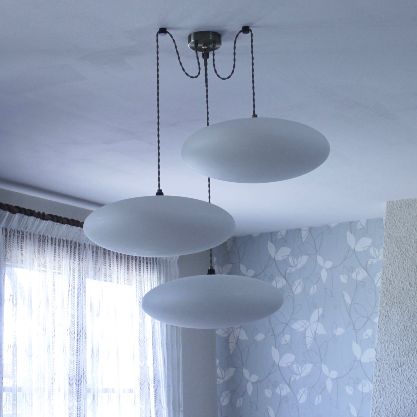 Etheletta Swoop & Loop Lamp