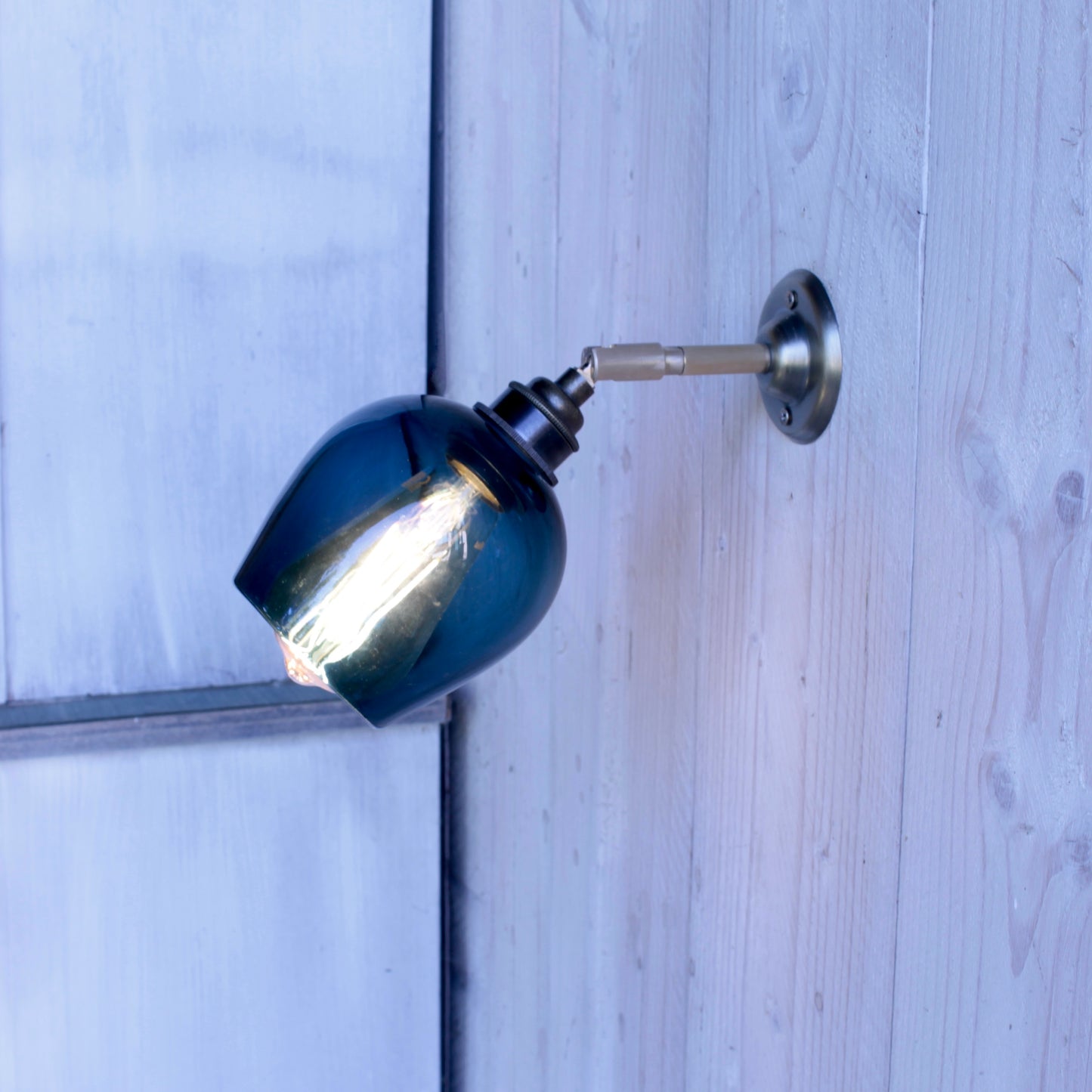 Bell Wall Lamp