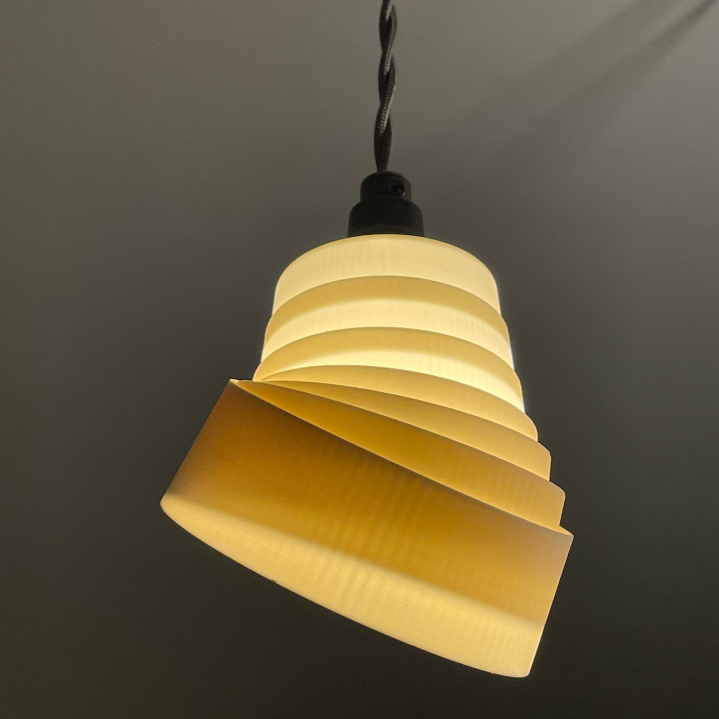 Whip Pendant lamp 100-140