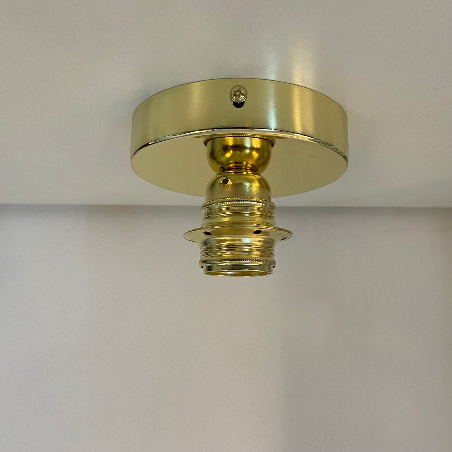 Flush ceiling-wall light fitting