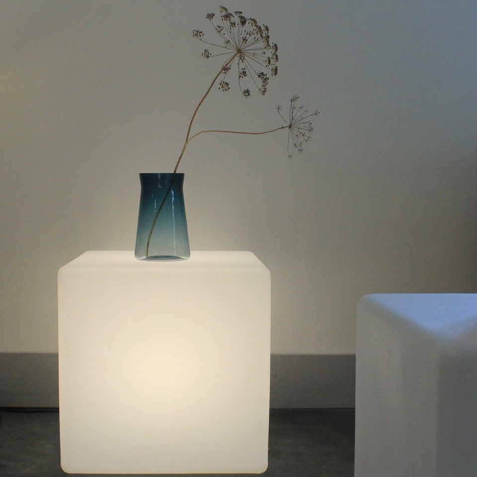 Cube Light Table Lamp