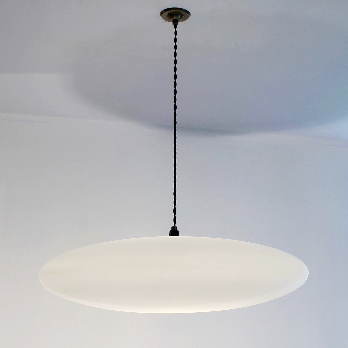 elegant pendant lighting, contemporary ceiling lighting, lamps lighting, elegant white light, simple lighting, lighting for scandinavian interiors, contemporary pendant, elegant pendant lighting, low ceiling lighting, lighting mezzanine spaces