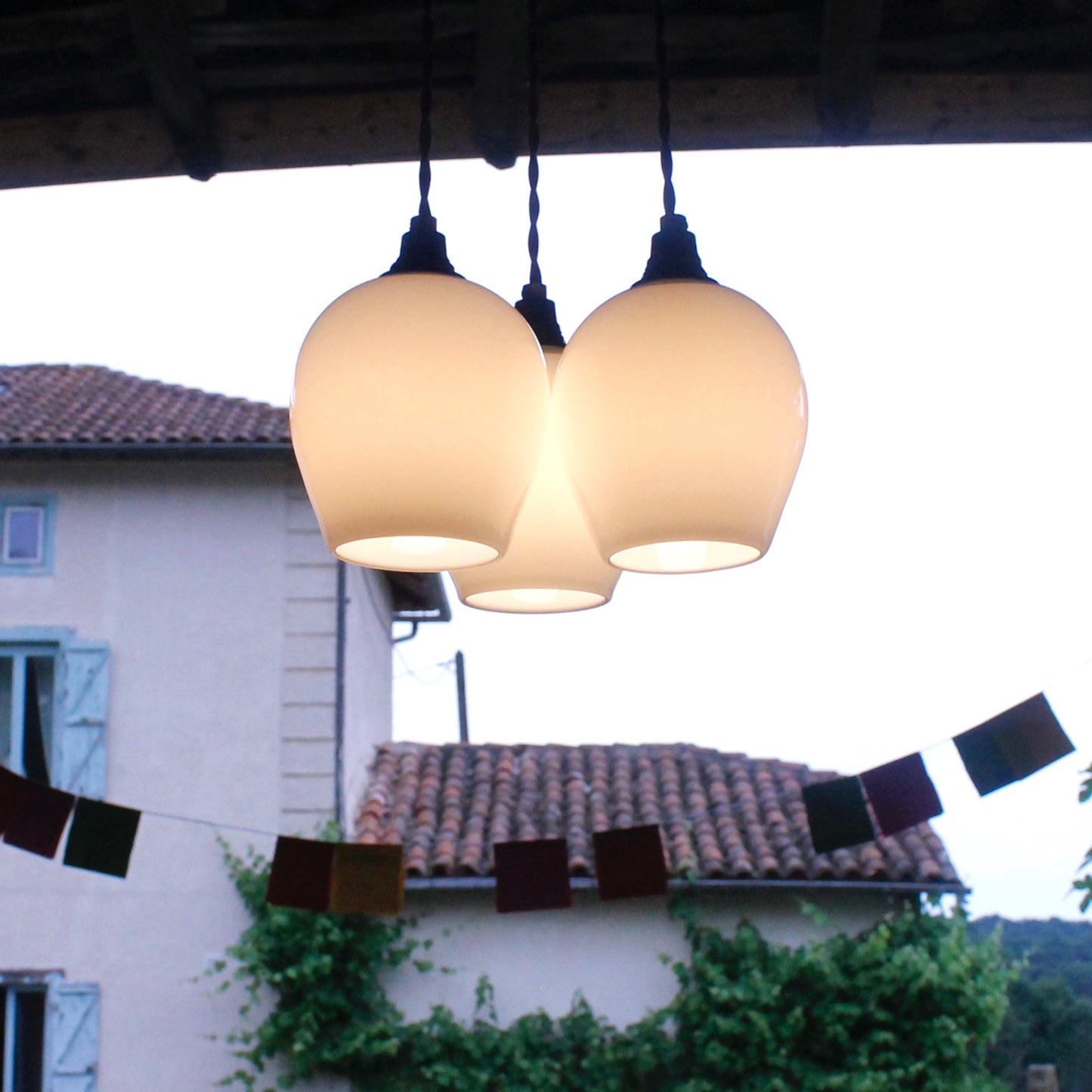 Bell 3-Suspension Light