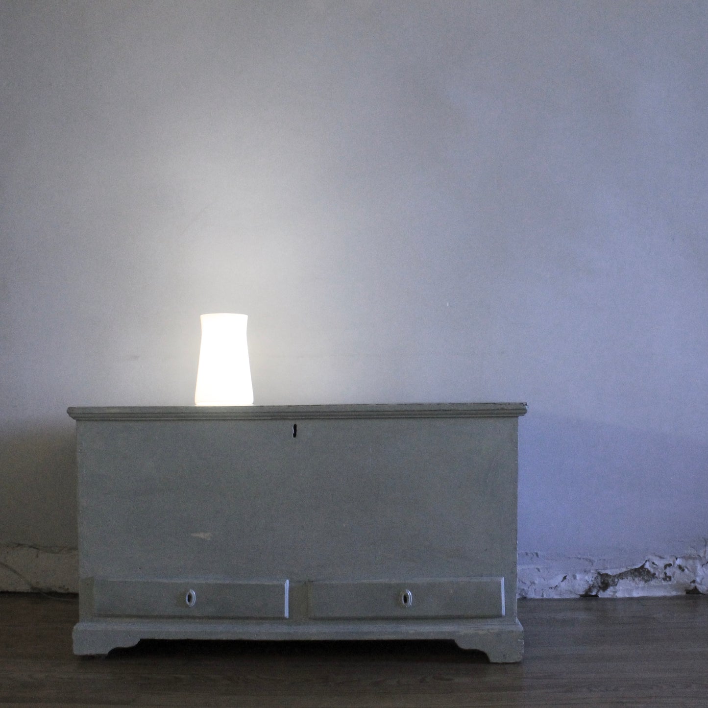 Waisted Table Lamp